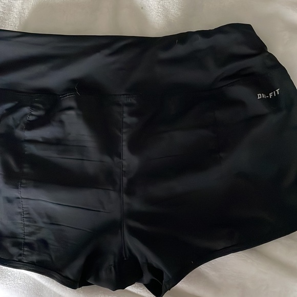 NIKE running shorts - Picture 4 of 4